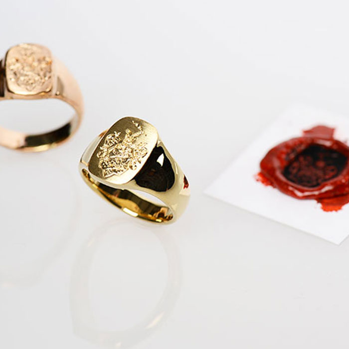 siegelring-gold-atelier Juwelier Goldschmied Dreikaräter Goldwerk Schwäbisch Hall