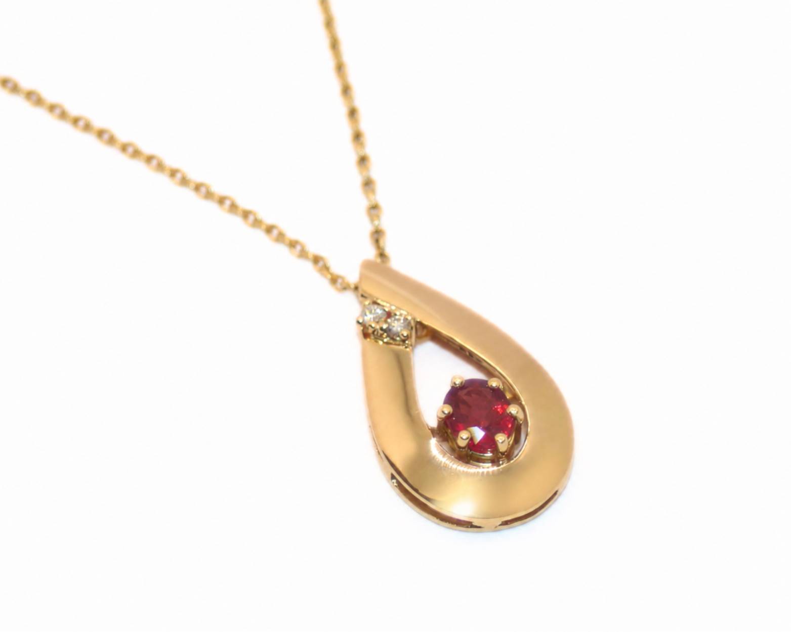 Individuelle Anfertigungen Kette Rubin