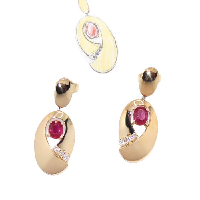 Ohrschmuck mit Skizze